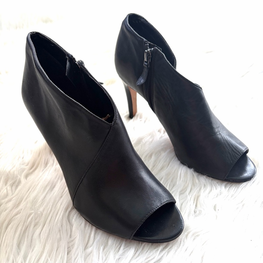 Sexy Black Open Toe Heeled Booties Franco Sarto Size 7.5
